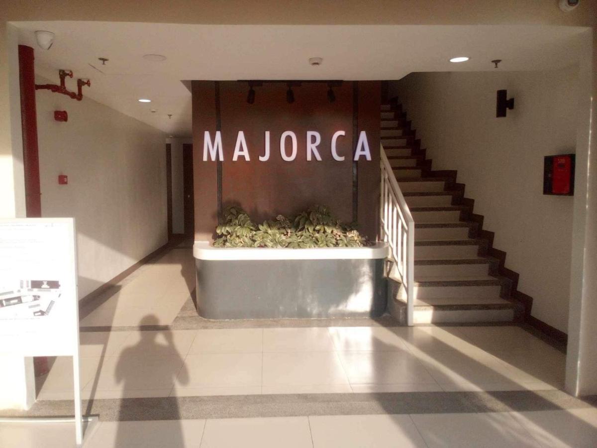 Aparthotel Camella Manor Majorca 7A Bacolod Esterno foto